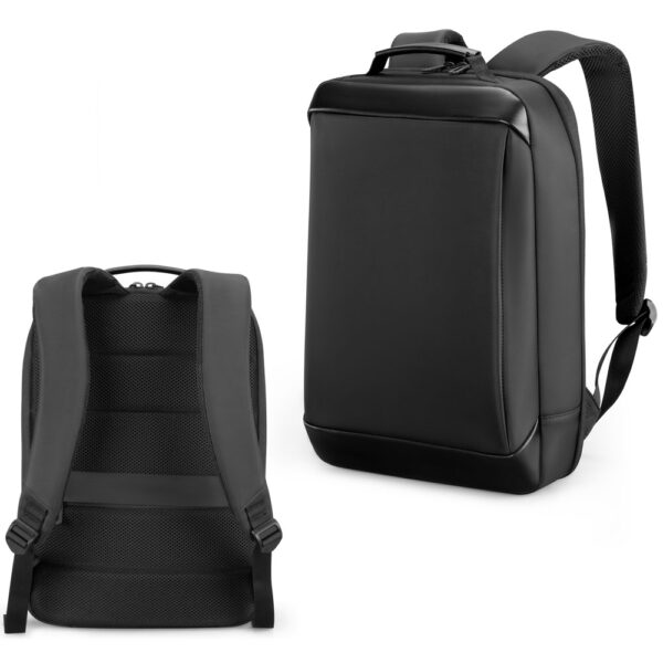 Mochila Personalizada com personalização de marca empresarial. Opção de brinde corporativo para empresas.