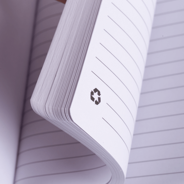 (21x14 cm) | Caderno Ecológico Personalizado de anotações em couro - COM PAUTA - HUBAS-CAD400 - Image 4