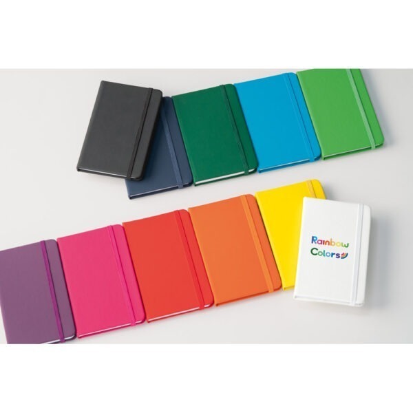 Caderno Personalizado com gravação de marca corporativa. Opção de brinde personalizado para empresas.