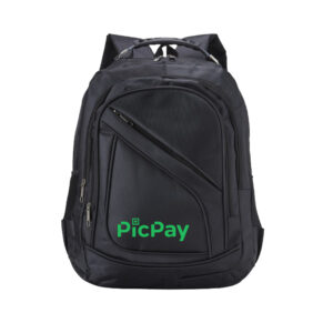 Mochila Personalizada com personalização de marca empresarial. Tipo de brinde corporativo para empresas.