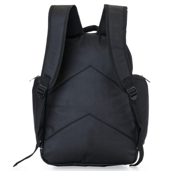 Mochila Personalizada com personalização de marca corporativa. Opção de brindes para empresa.
