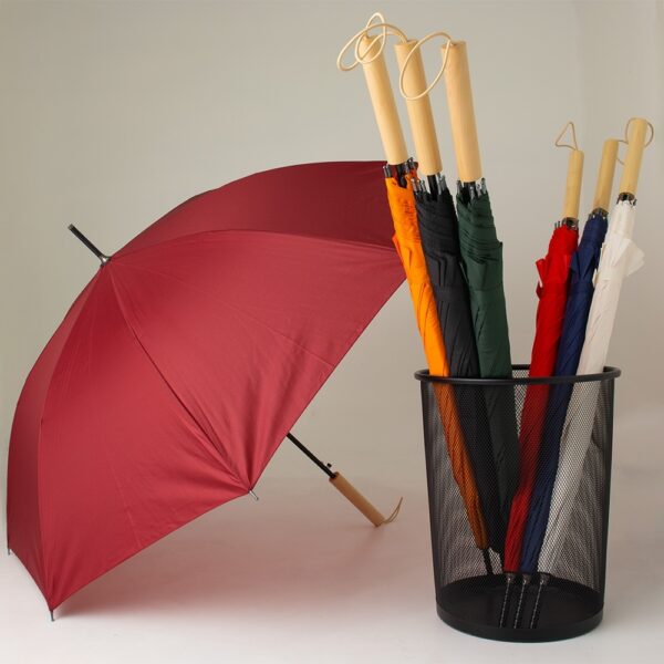 Guarda Chuva Personalizado com logotipo de marca empresarial. Perfeito brinde para empresas.
