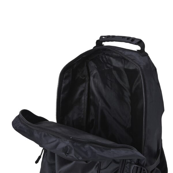 Mochila Personalizada com personalização de marca empresarial. Opção de brindes para empresa.