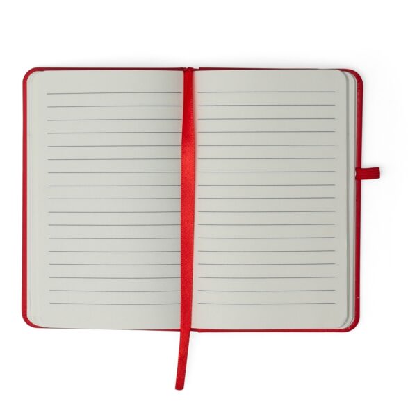 (14x9 cm) | Caderno Personalizado Tipo Moleskine c/ Pauta - Emborrachado - HUBZB-14091 - A Huble oferece atendimento especializado para brindes corporativos e mochilas personalizadas para empresas e agências de eventos. Sua melhor opção em brindes corporativos está na Huble com entrega para todo Brasil.