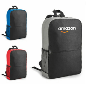 Mochila Personalizada com gravação de marca empresarial. Opção de brinde personalizado para empresas.