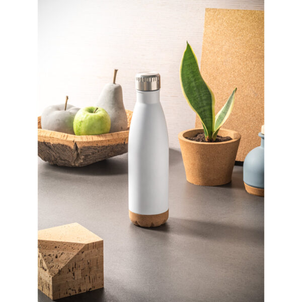 Garrafa Térmica Personalizada com personalização de logotipo de marca empresarial. Brinde personalizado elegante.