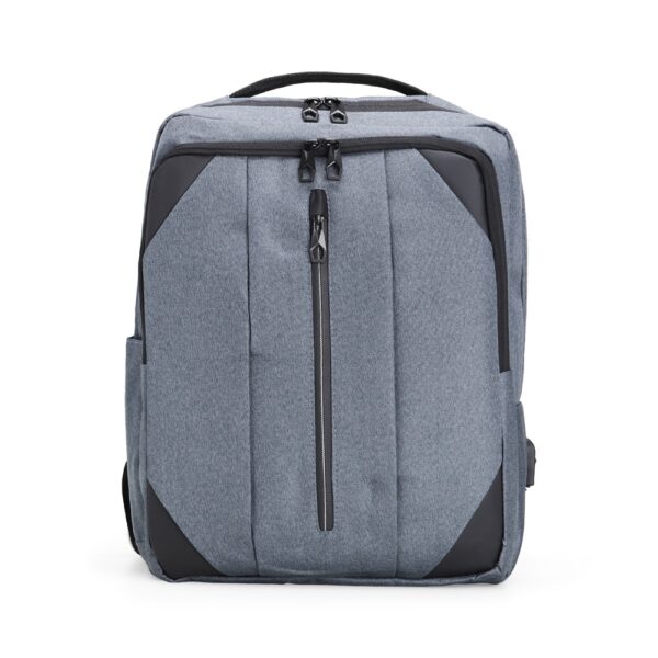 Mochila Personalizada com logotipo de marca empresarial. Tipo de brinde personalizado para empresas.