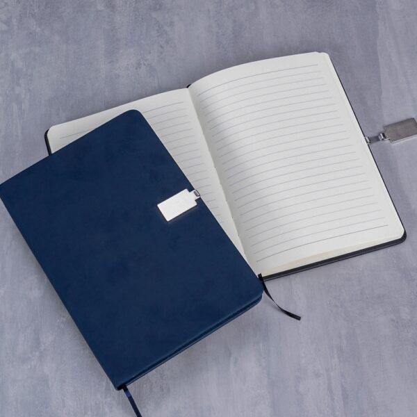 (21x15 cm) | Caderno Personalizado Tipo Moleskine - Fecho Magnético - COM PAUTA - HUBZB-18504 - Image 2