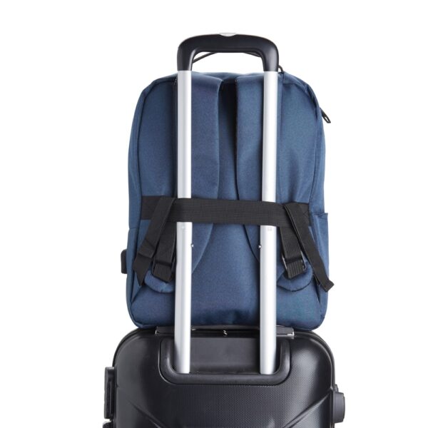 Mochila Personalizada com logotipo de marca empresarial. Tipo de brinde corporativo para empresas.