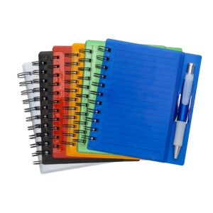 Caderno Personalizado com gravação de marca empresarial. Opção de brinde corporativo para empresas.