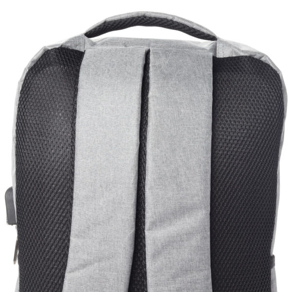 Mochila Personalizada com personalização de marca corporativa. Tipo de brinde corporativo para empresas.