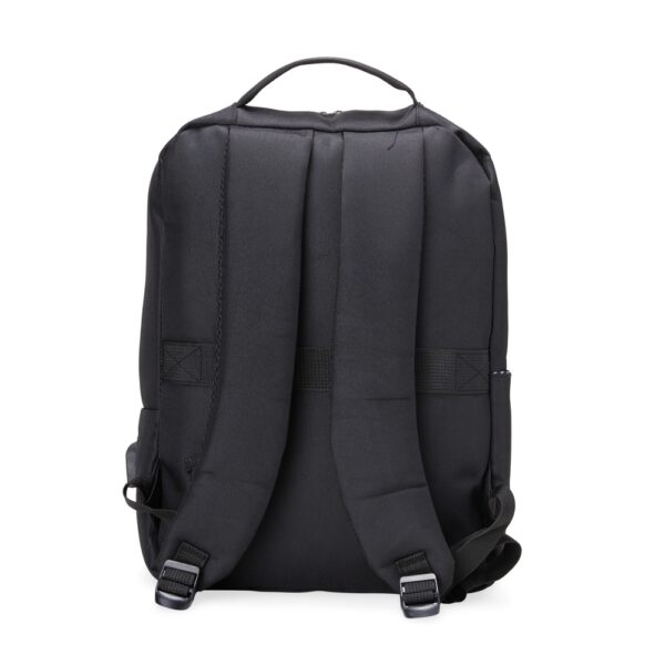 Mochila Personalizada com gravação de marca corporativa. Opção de brinde personalizado para empresas.