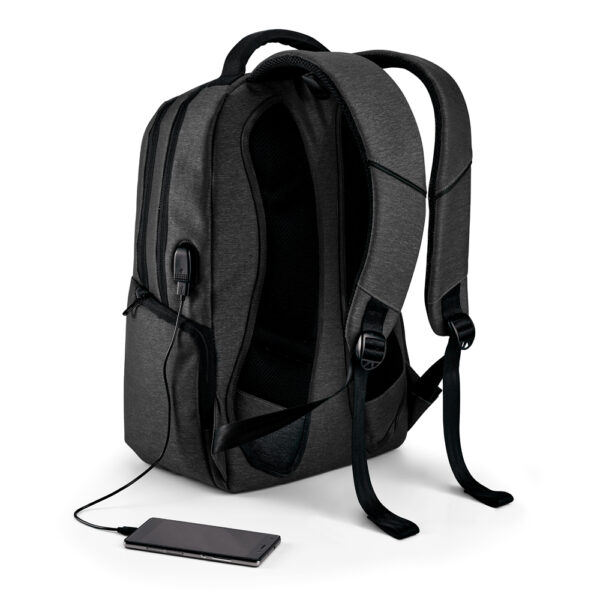 Mochila Personalizada com logotipo de marca empresarial. Opção de brindes para empresa.
