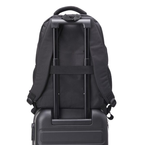 Mochila Personalizada com logotipo de marca corporativa. Tipo de brinde corporativo para empresas.