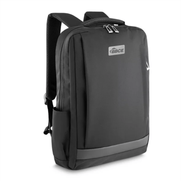Mochila Personalizada com gravação de marca corporativa. Tipo de brinde corporativo para empresas.