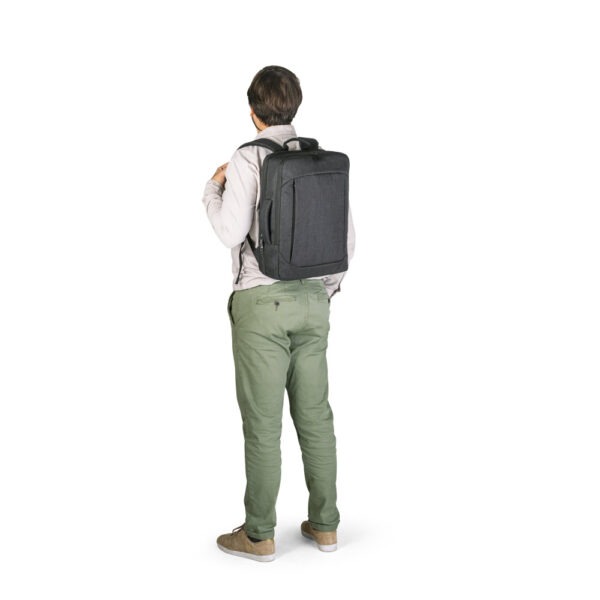 Mochila Personalizada com gravação de marca empresarial. Tipo de brinde corporativo para empresas.
