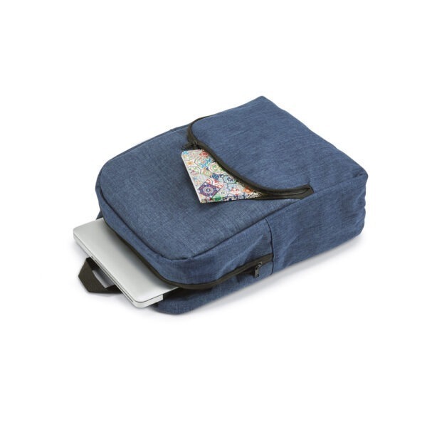 Mochila Personalizada com logotipo de marca empresarial. Opção de brinde personalizado para empresas.