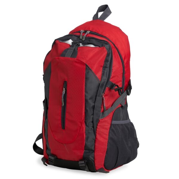 Mochila Personalizada com personalização de marca empresarial. Opção de brinde personalizado para empresas.