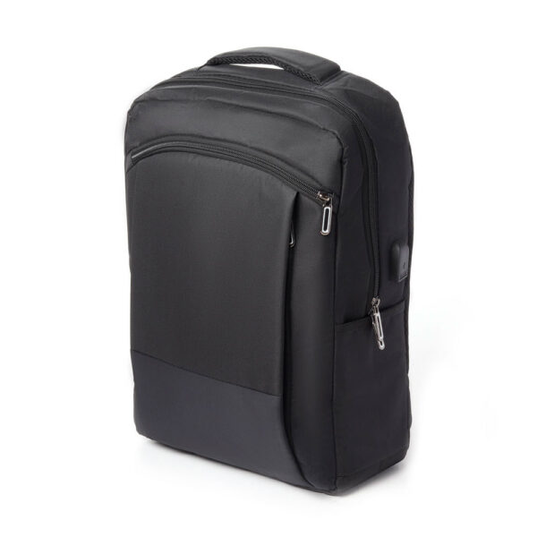 Mochila Personalizada com personalização de marca corporativa. Tipo de brinde personalizado para empresas.