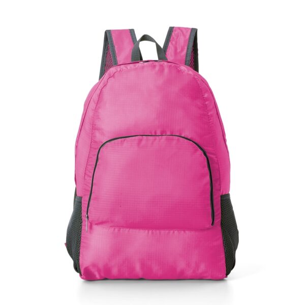 Mochila Personalizada com personalização de marca corporativa. Tipo de brinde personalizado para empresas.