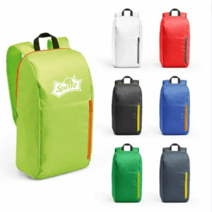 Mochila Personalizada com personalização de marca empresarial. Tipo de brinde corporativo para empresas.