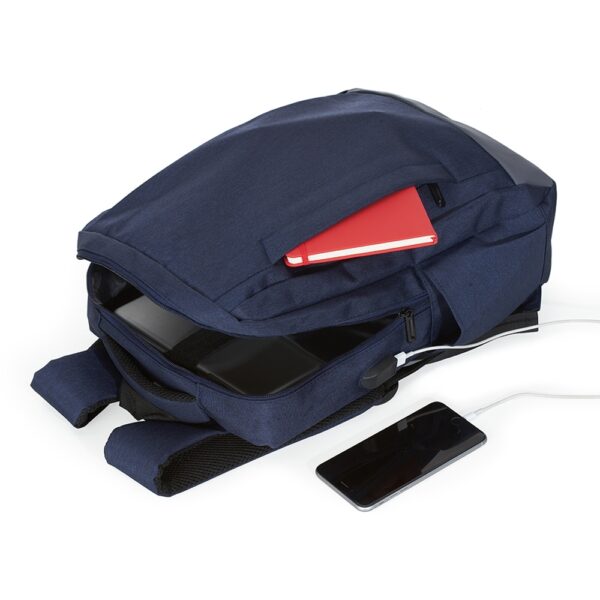 Mochila Personalizada com logotipo de marca corporativa. Tipo de brindes para empresa.