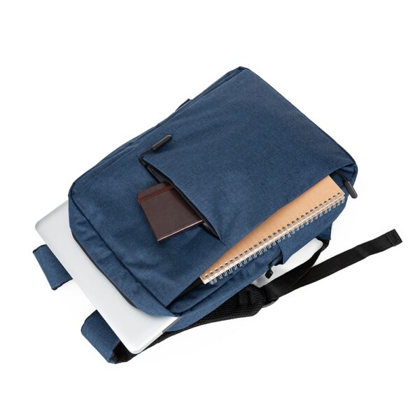 Mochila Personalizada com logotipo de marca empresarial. Opção de brinde personalizado para empresas.
